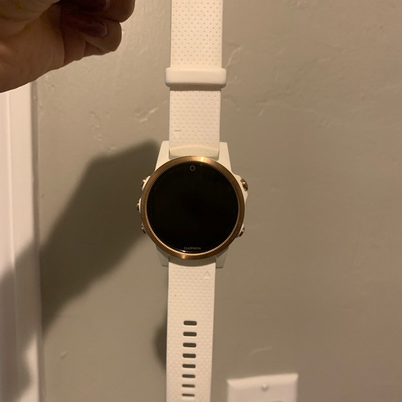 SOLD—-Garmin 5S Sapphire watch SOLD - Picture 2 of 4
